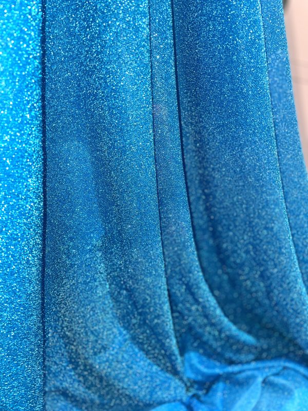 Glitter Asymmetric Tie Drape Co Ord with Ostrich Feathers - Image 4